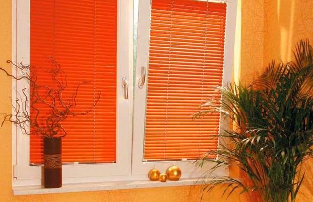 ГОРИЗОНТАЛЬНЫЕ КАССЕТНЫЕ ЖАЛЮЗИ