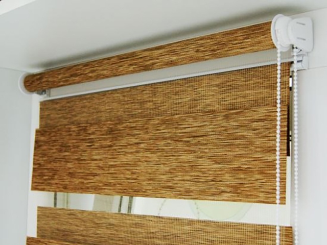 Рулонные шторы зебра