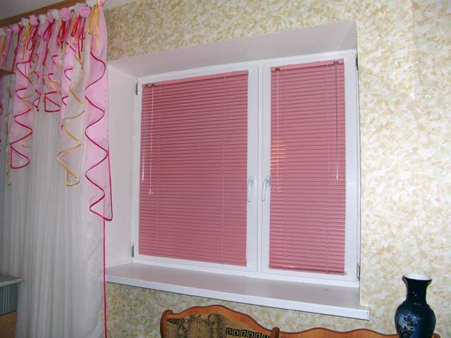 АЛЮМИНИЕВЫЕ ГОРИЗОНТАЛЬНЫЕ ЖАЛЮЗИ АЛЮМИНИЕВЫЕ ГОРИЗОНТАЛЬНЫЕ ЖАЛЮЗИ