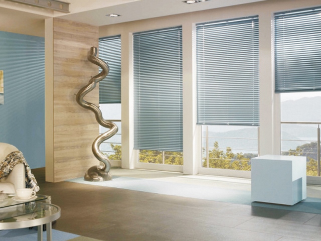 АЛЮМИНИЕВЫЕ ГОРИЗОНТАЛЬНЫЕ ЖАЛЮЗИ АЛЮМИНИЕВЫЕ ГОРИЗОНТАЛЬНЫЕ ЖАЛЮЗИ