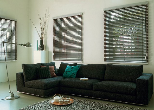 АЛЮМИНИЕВЫЕ ГОРИЗОНТАЛЬНЫЕ ЖАЛЮЗИ АЛЮМИНИЕВЫЕ ГОРИЗОНТАЛЬНЫЕ ЖАЛЮЗИ