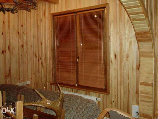 ГОРИЗОНТАЛЬНЫЕ ЖАЛЮЗИ ИЗ ДЕРЕВА