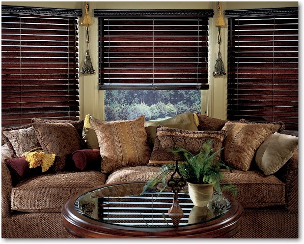 ГОРИЗОНТАЛЬНЫЕ ЖАЛЮЗИ ИЗ ДЕРЕВА