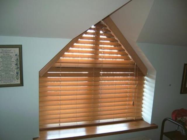 ГОРИЗОНТАЛЬНЫЕ ЖАЛЮЗИ ИЗ ДЕРЕВА